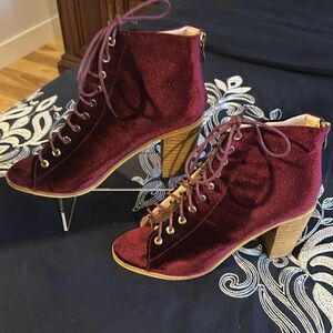 Lace up wine red velvet bootie with 3 inch box heel